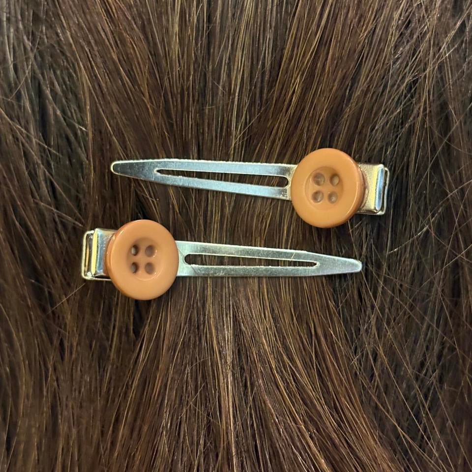 Light Brown Button Hair Clips