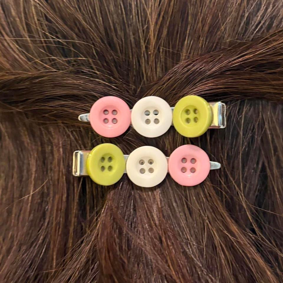 Matcha Latte Button Hair Clips