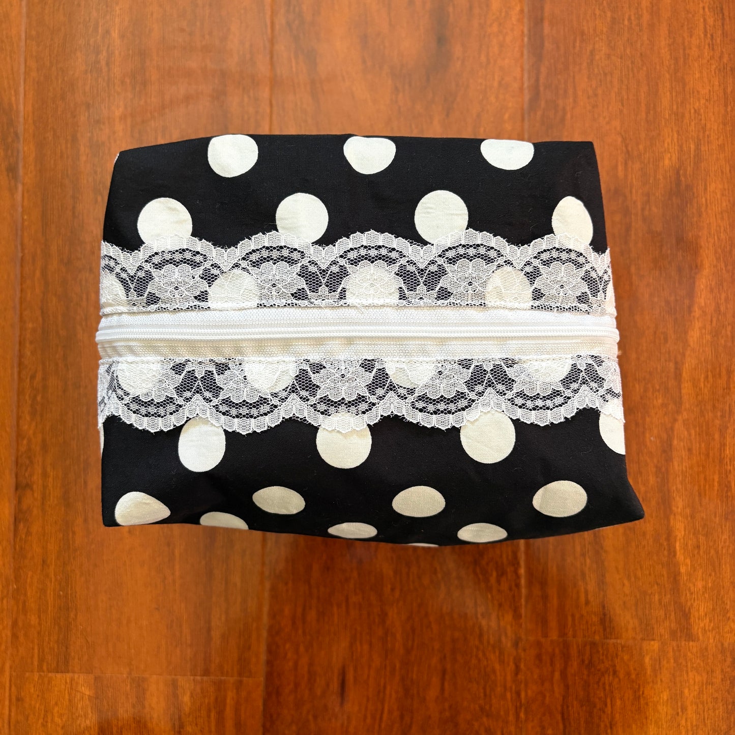 Black/White Polka Dot Makeup Bag