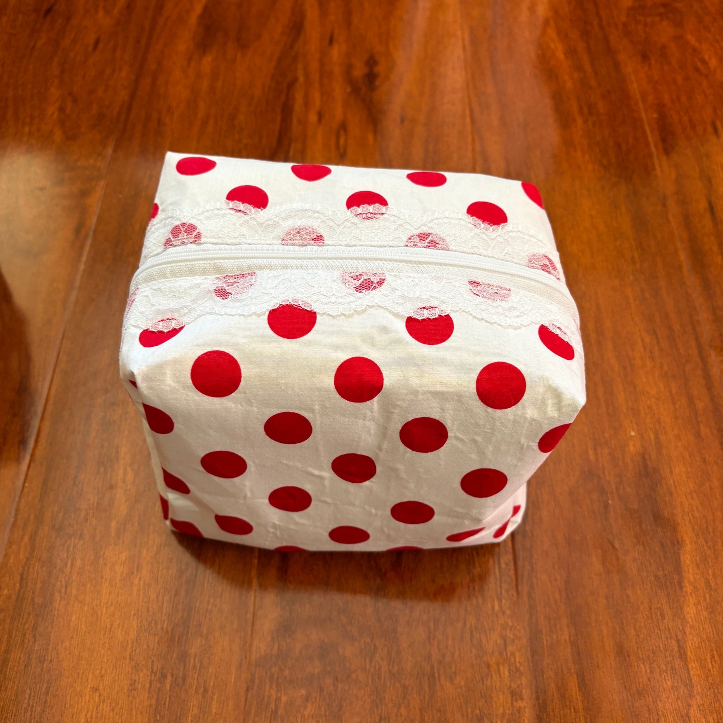 White/Red Polka Dot Makeup Bag